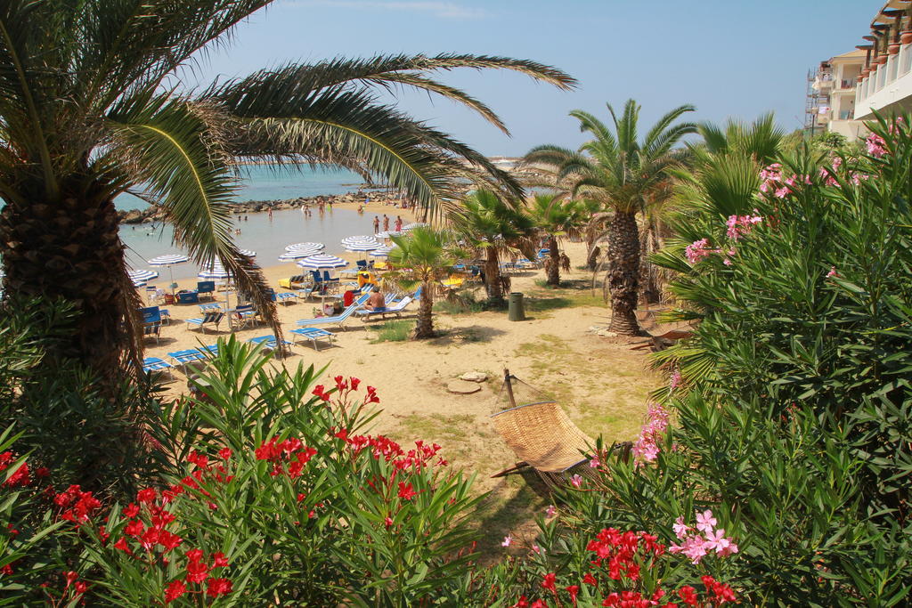 סקוליטי Hotel Sul Mare Al Gabbiano מראה חיצוני תמונה
