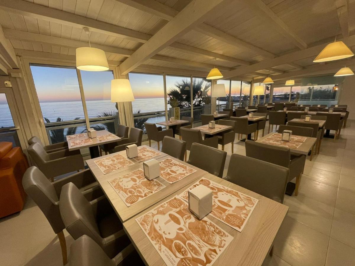 סקוליטי Hotel Sul Mare Al Gabbiano מראה חיצוני תמונה