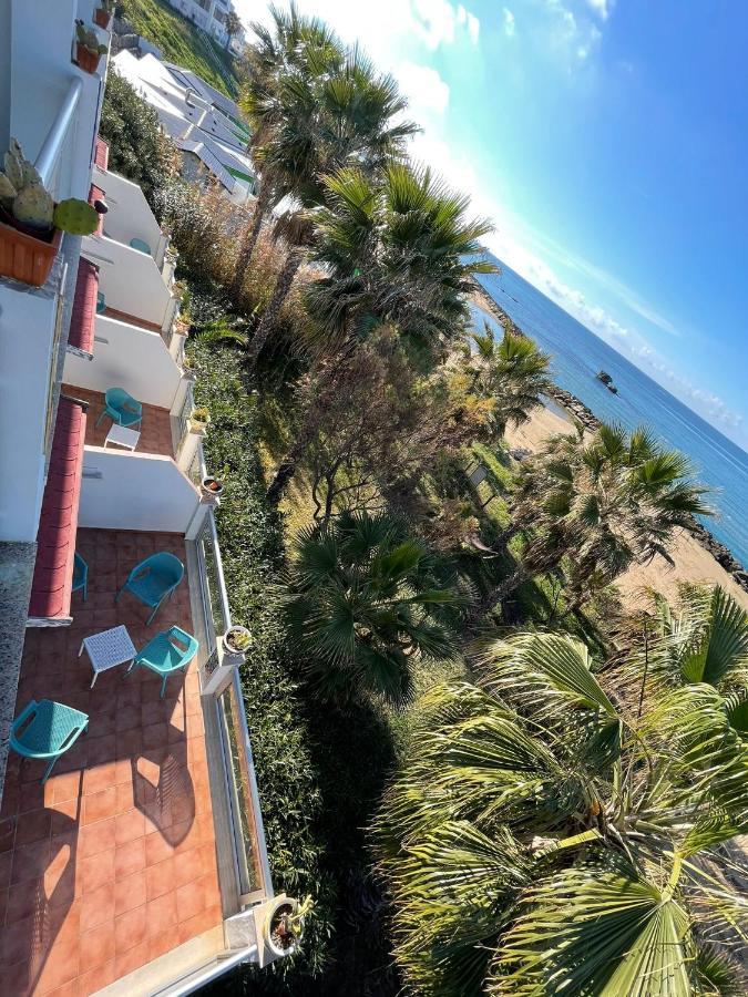 סקוליטי Hotel Sul Mare Al Gabbiano מראה חיצוני תמונה