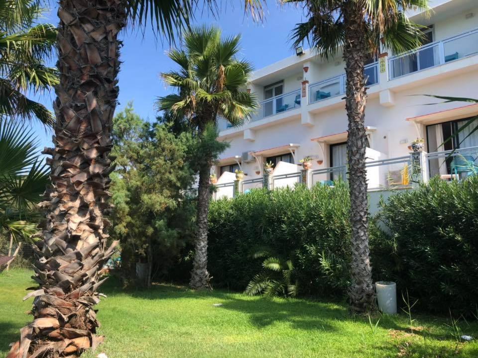 סקוליטי Hotel Sul Mare Al Gabbiano מראה חיצוני תמונה